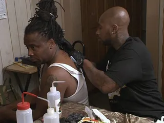 /mobile/vh1_mobilepreview/flipbooks/Shows/Black_Ink_Crew/108/6.jpg