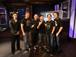 /mobile/vh1_mobilepreview/flipbooks/Shows/Thatmetalshow/1202/10.jpg