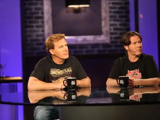 /mobile/vh1_mobilepreview/flipbooks/Shows/Thatmetalshow/1204/3.jpg
