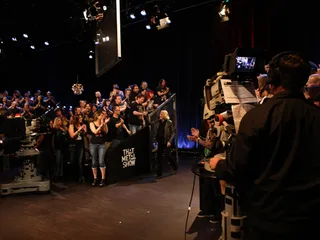 /mobile/vh1_mobilepreview/flipbooks/Shows/Thatmetalshow/1207/1.jpg