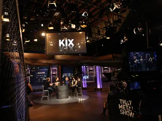 /mobile/vh1_mobilepreview/flipbooks/Shows/Thatmetalshow/1208/4.jpg
