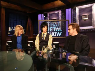/mobile/vh1_mobilepreview/flipbooks/Shows/Thatmetalshow/1208/5.jpg