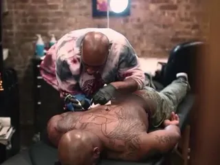 /mobile/vh1_mobilepreview/flipbooks/Shows/Black_Ink_Crew/201/7.jpg