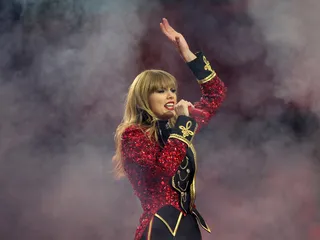 2012 Performers - Image 10