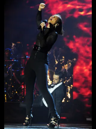 EMA 2012 Highlights - Img 04