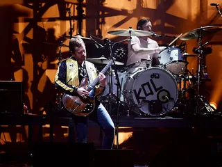 mgid:file:gsp:scenic:/international/mtvema/2016/images/galleries/_night-of/performers/CalebFollowill-621459764.jpg