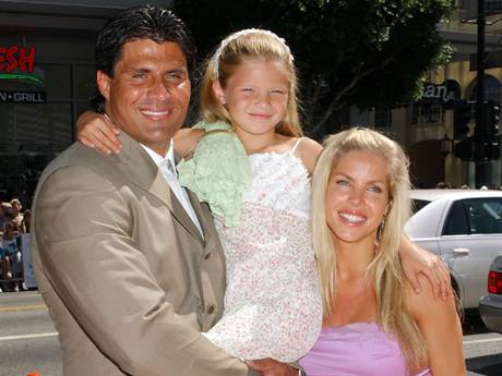 Jose Canseco on X: My beautiful daughter poop love her very much   / X