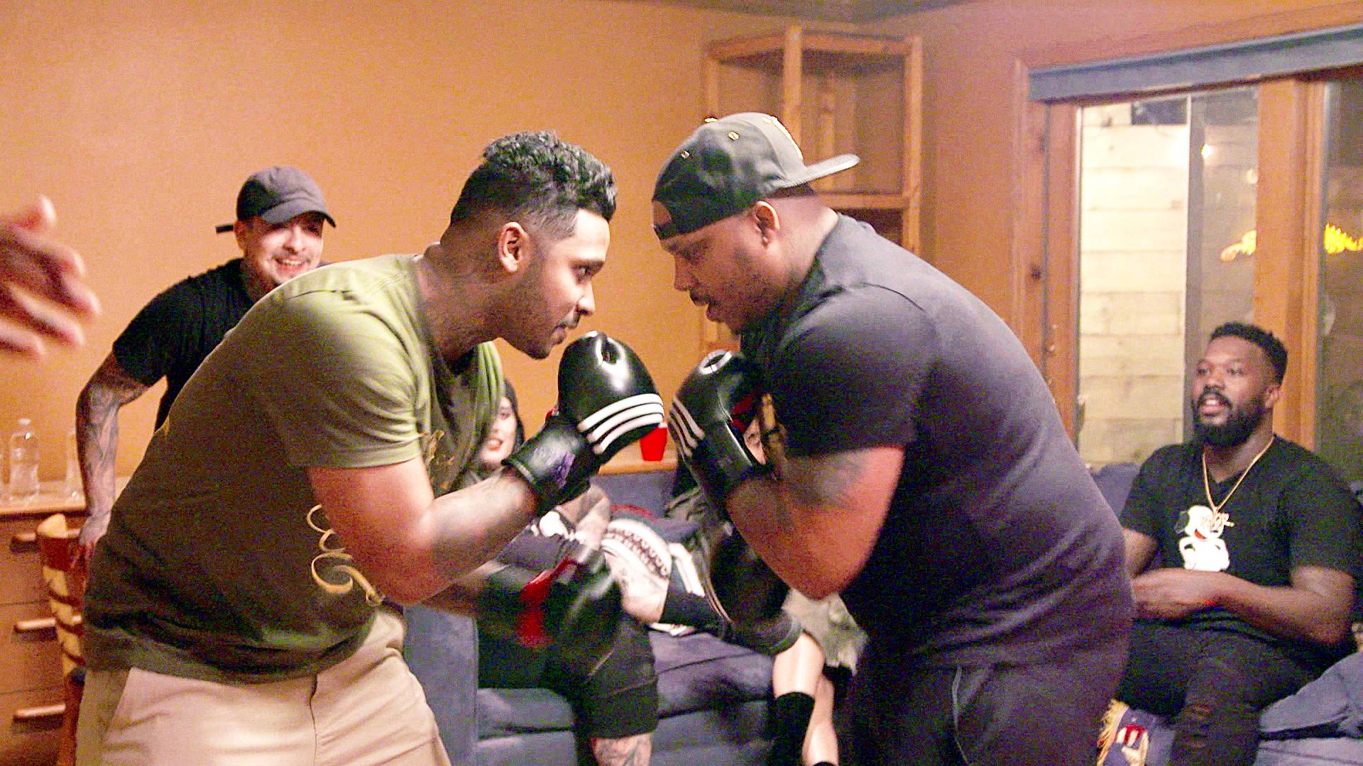 Ryan And Van Settle Their Beef After A Boxing Match - Black Ink Crew  Chicago (Video Clip) | VH1